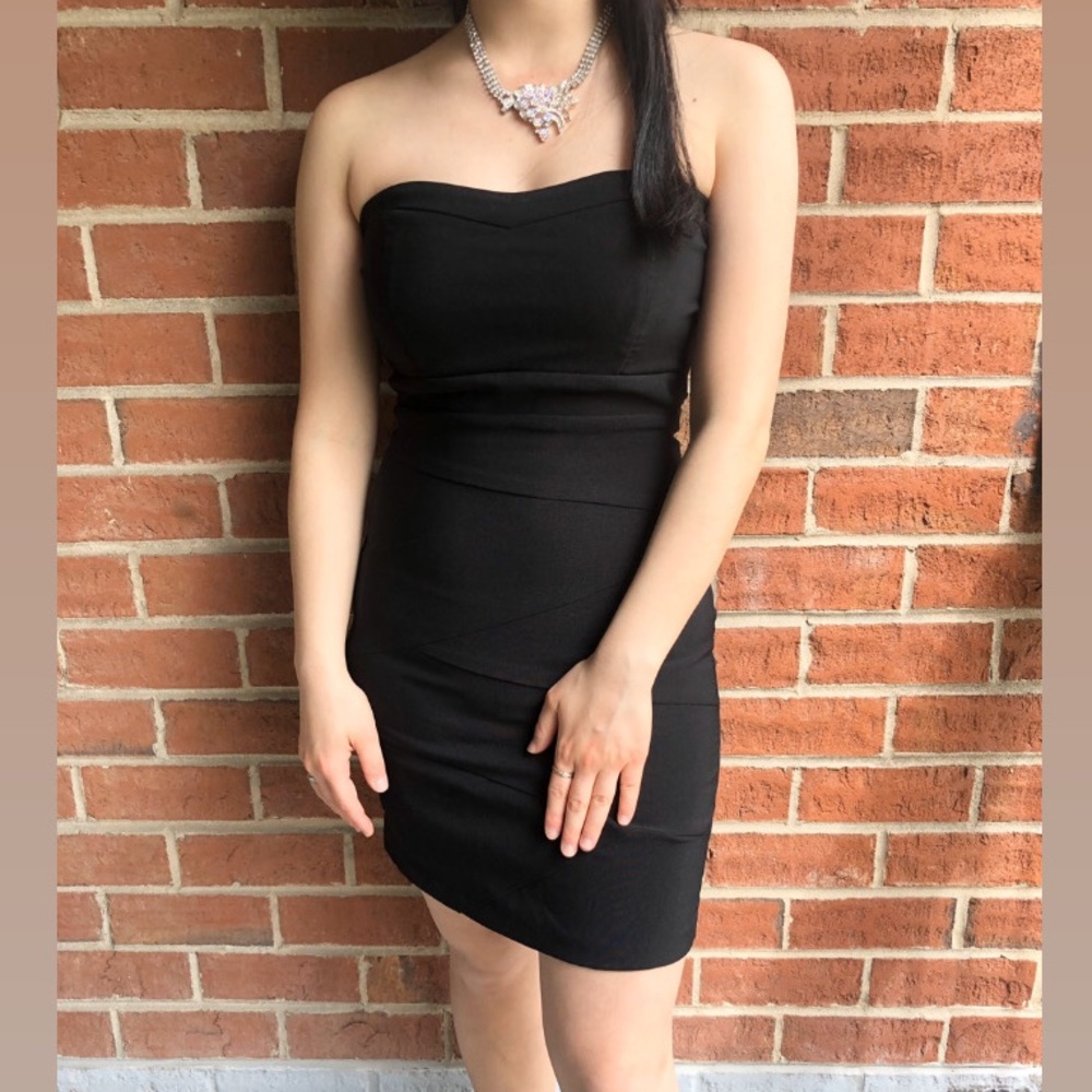 NWT Deb Strapless Black Dress